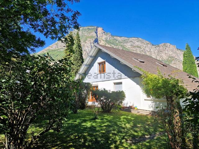Maison vente à L'Épine, Saint-Jean-de-Maurienne