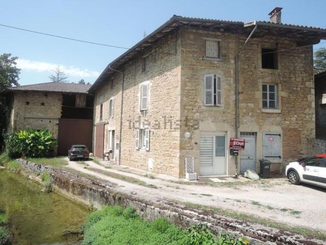 Maison vente à Hauterive, Saint-Jean-le-Vieux