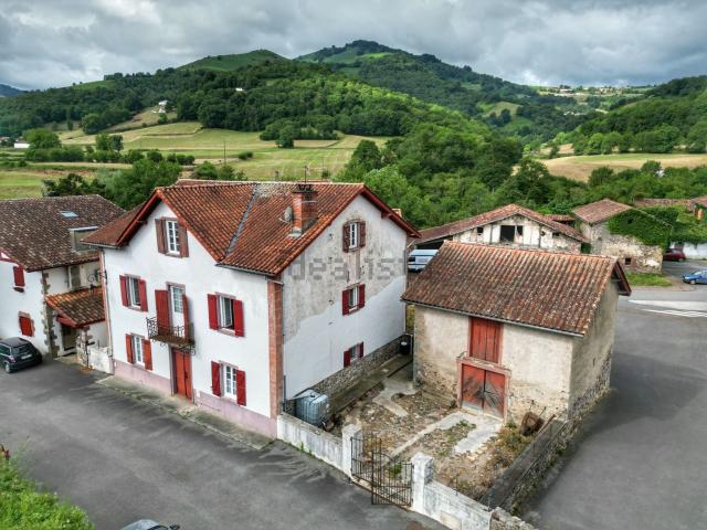 Maison vente à Nafarroa Beherea, Saint-Jean-Pied-de-Port