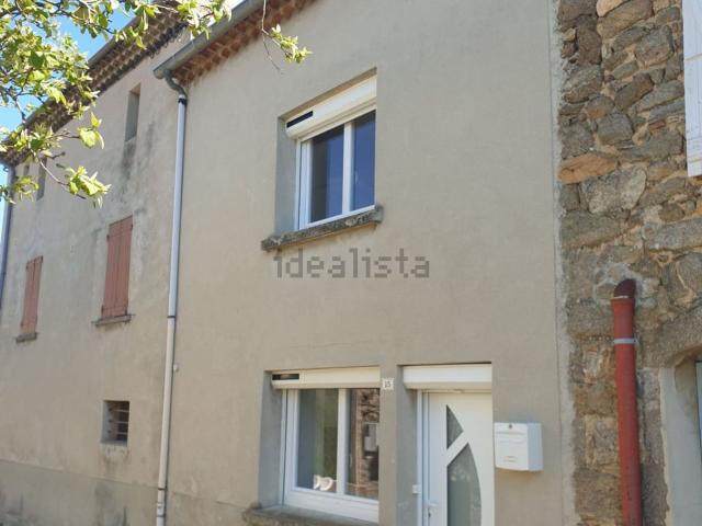 Maison location à Saint-Jeure-d'Ay, Ardèche