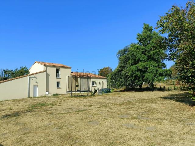 Maison location à La Tinière, Saint-Julien-de-Concelles