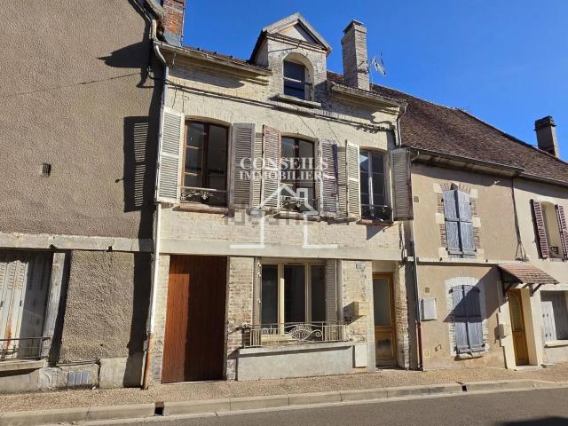 Maison vente à Vauguillain, Saint-Julien-du-Sault