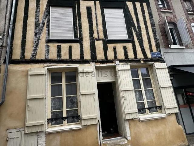 Maison vente à Vauguillain, Saint-Julien-du-Sault