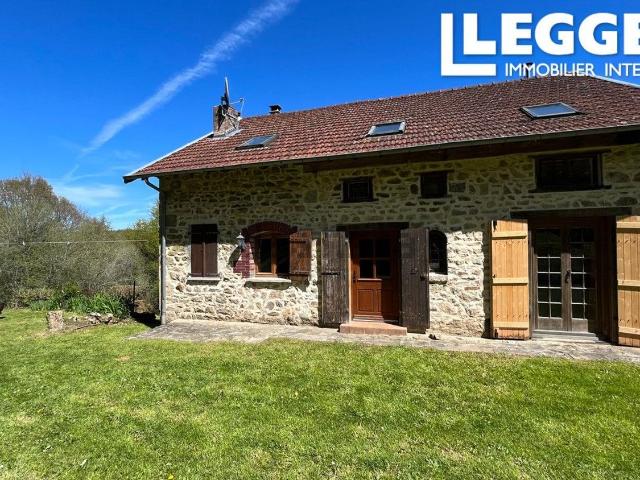 Maison vente à Les Chamboux, Saint-Julien-le-Petit