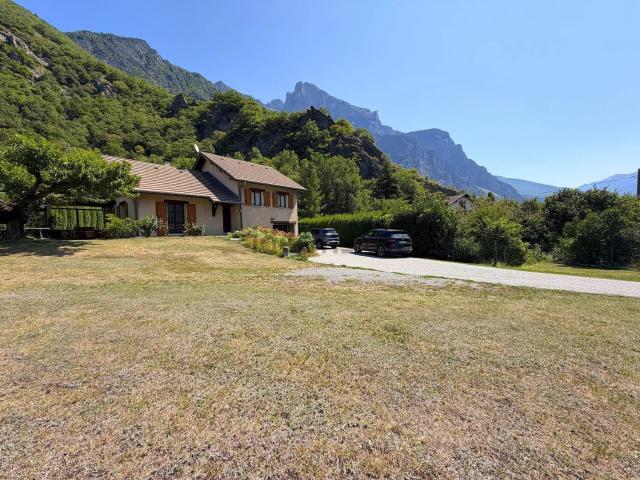 Maison vente à Costerg, Saint-Julien-Mont-Denis