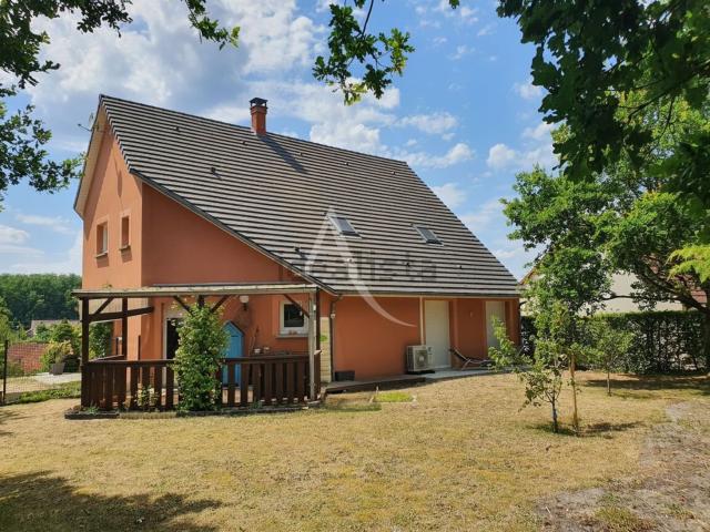 Maison vente à Saint-Julien-sur-Cher, Loir-et-Cher