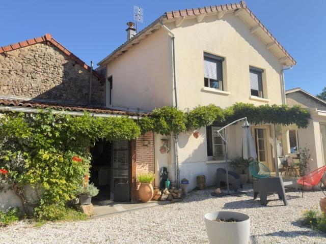 Maison vente à La Bretagne, Saint-Junien