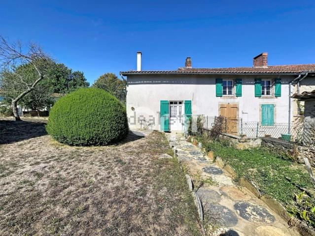 Maison vente à Latterie, Saint-Laurent-sur-Gorre