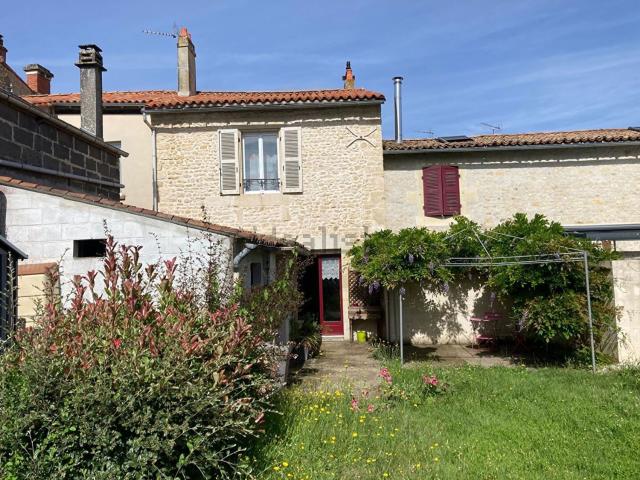 Maison vente à Saint-Maixent-l'École, Deux-Sèvres