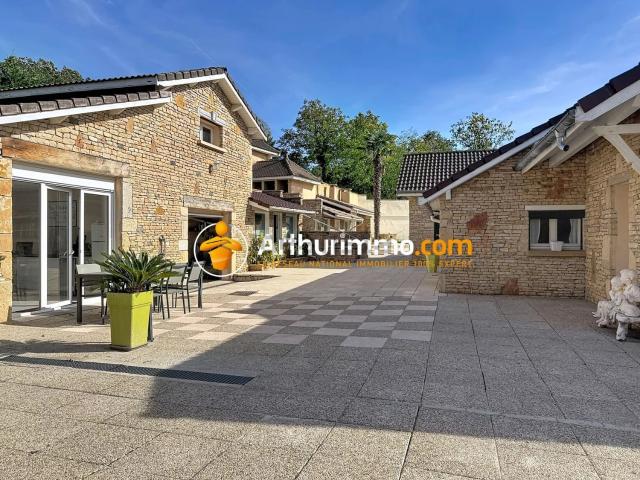 Maison vente à Village, Saint-Marcel-Bel-Accueil