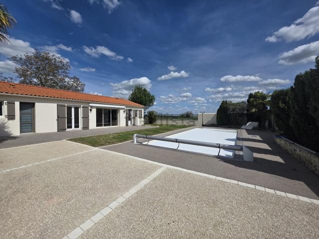 Maison vente à Charentenay, Saint-Mard