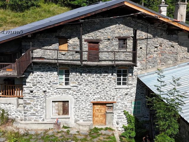 Maison vente à Saint-Michel-de-Maurienne