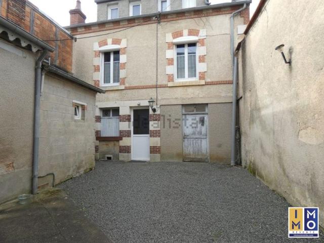 Maison vente à Saint-Martin-d'Auxigny, Cher