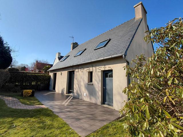 Maison vente à Trohoat, Saint-Martin-des-Champs
