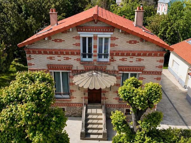 Maison vente à Les Mûriers, Saint-Maur-des-Fossés