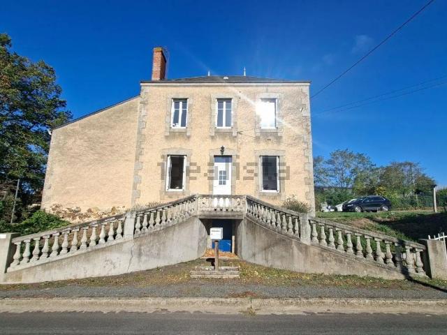 Maison vente à Saint-Maurice-la-Fougereuse, Saint Maurice Étusson