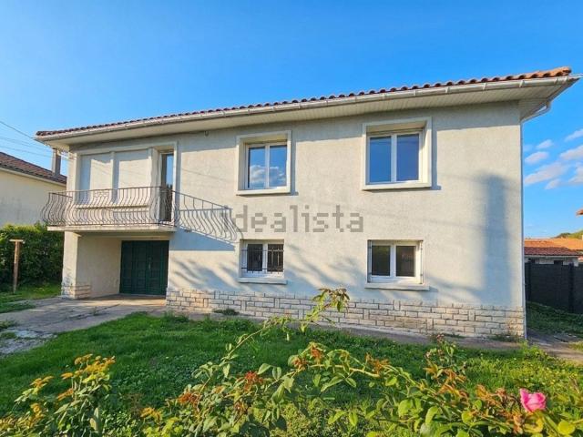 Maison vente à La Couronne, Charente
