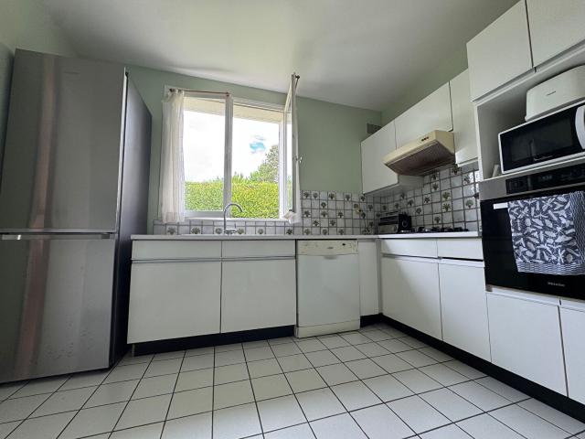 Maison vente à Saint-Germain-en-Laye, Saint-nom-la-bretèche