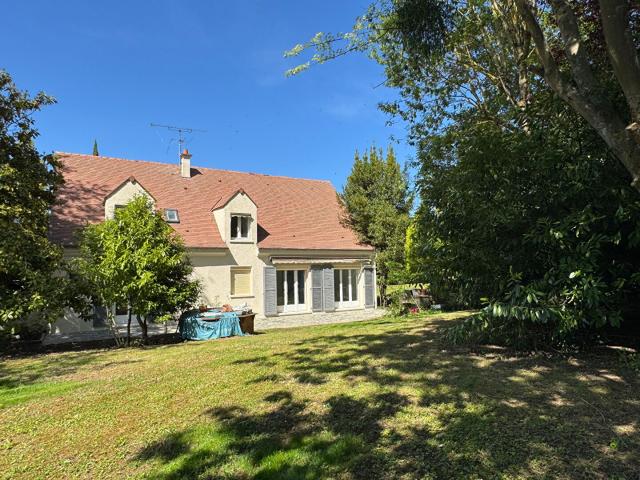 Maison vente à Saint-Germain-en-Laye, Saint-nom-la-bretèche