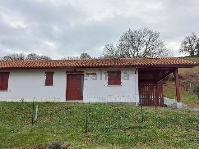Maison location à Nafarroa Beherea, Saint-Palais
