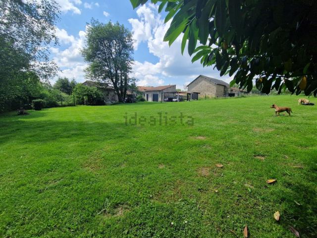 Maison vente à Saint-Symphorien-sur-Couze, Saint-Pardoux-le-Lac