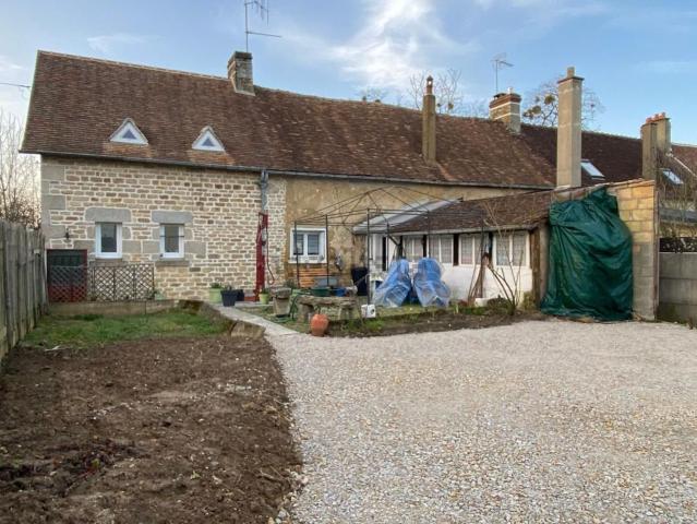 Maison vente à Saint-Paterne, Saint-Paterne - Le Chevain