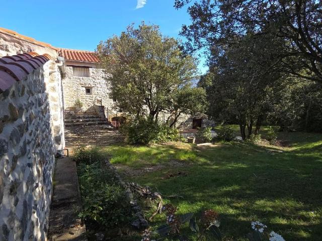 Maison vente à Saint-Paul-de-Fenouillet, Pyrénées-Orientales