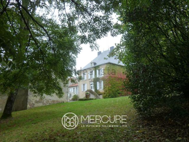 Maison vente à Le Bourgneuf, Saint-Paul-en-Gâtine