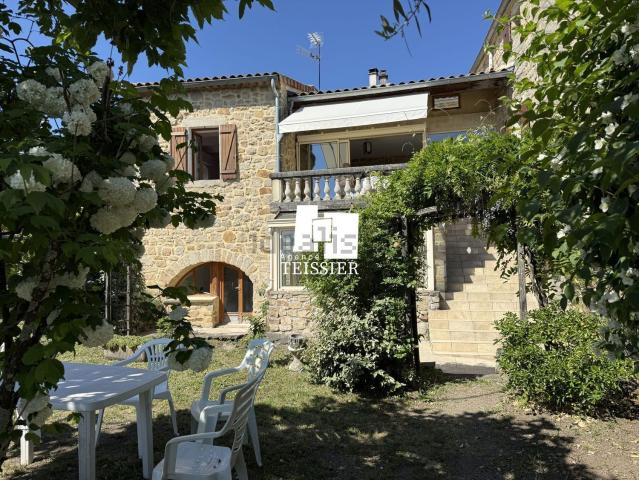 Maison vente à Les Sagnes, Saint-Paul-le-Jeune