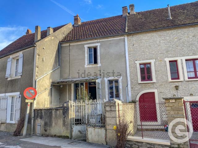 Maison vente à Fontette, Saint-Père