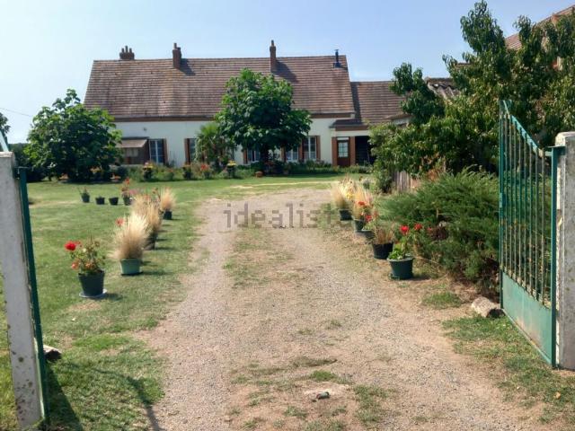 Maison vente à Les Seigneurs, Saint-Père-sur-Loire