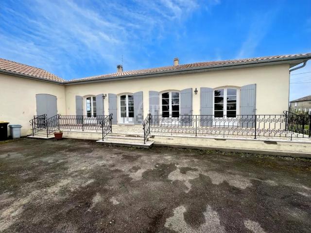 Maison location à Joanin, Saint-Philippe-d'Aiguilhe