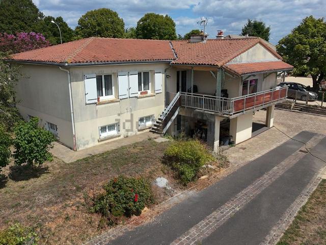 Maison vente à Saint-Macoux, Saint-Gaudent