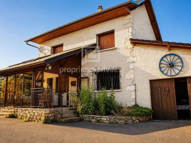 Maison vente à Le Célan, Saint-Pierre-de-Curtille
