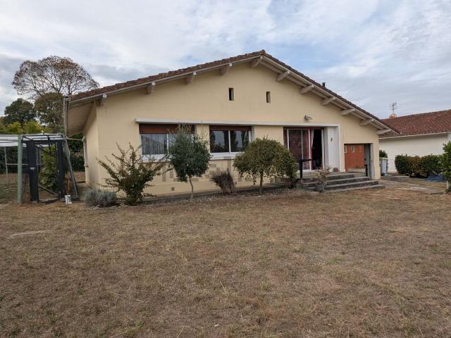 Maison vente à Guarderon, Saint-Pierre-du-Mont