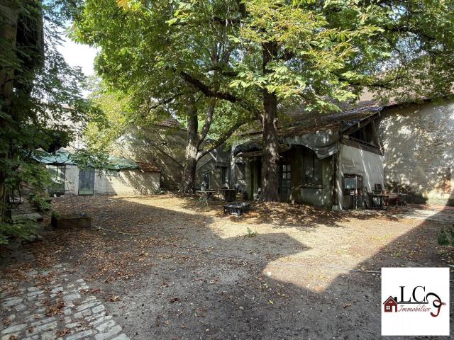 Maison vente à Faubourg de Livry, Saint-Pierre-le-Moûtier