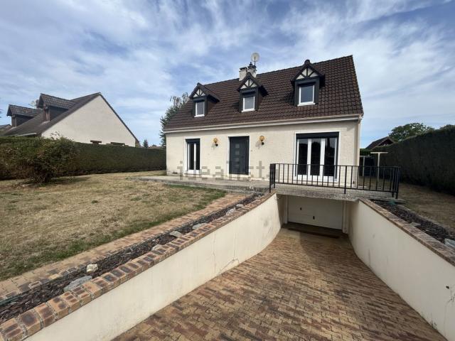 Maison vente à Saint-Pierre-lès-Elbeuf, Seine-Maritime