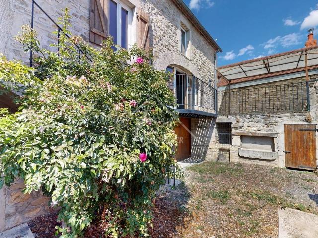 Maison vente à Les Planelles, Saint-Priest-d'Andelot