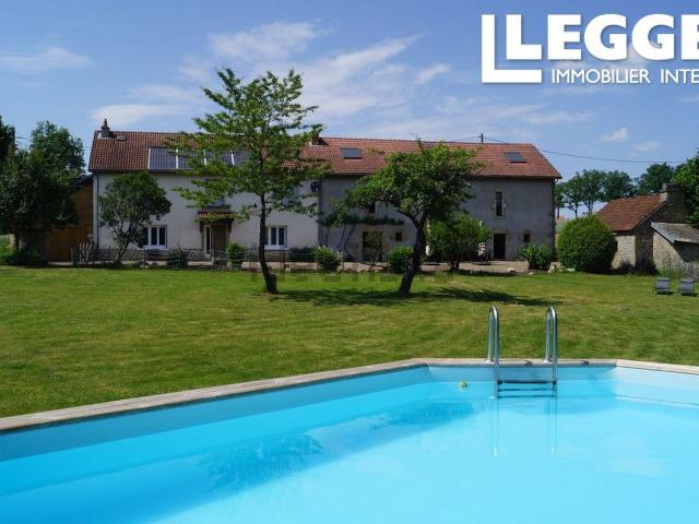 Maison vente à Laval, Saint-Priest-des-Champs