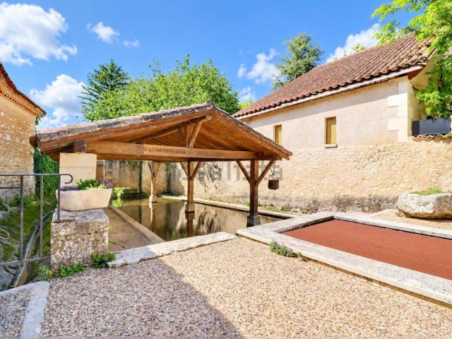 Maison vente à Saint-Privat-des-Prés, Saint-Privat-en-Périgord