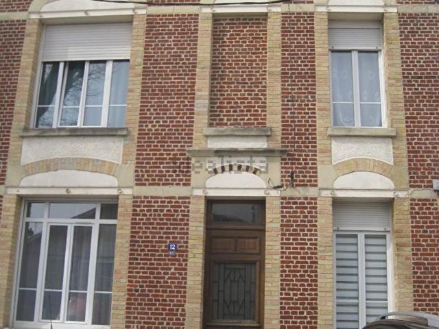 Maison location à Faubourg d'Isle, Saint-Quentin