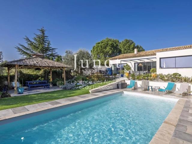 Maison location à Lotissement Le Vert Village, Saint-Rémy-de-Provence