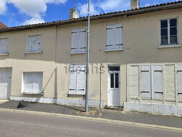 Maison vente à Saint-Remy-en-Bouzemont-Saint-Genest-et-Isson