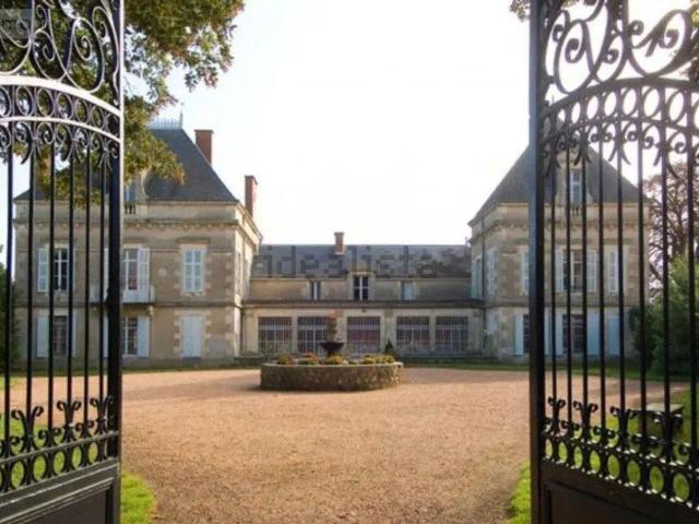 Maison vente à Saint-Rémy-en-Rollat, Allier
