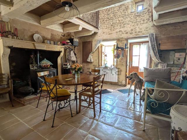 Maison vente à La Chaume, Saint-Romain