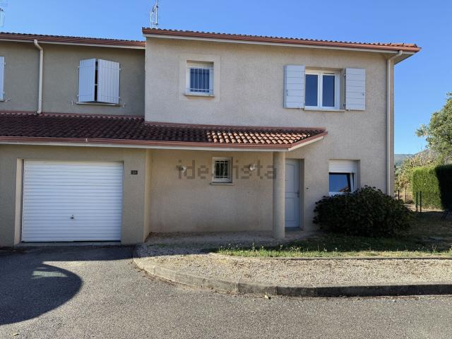 Maison location à Saint-Romain, Saint-Romain-d'Ay