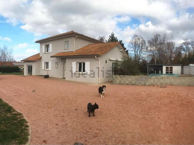 Maison vente à Saint-Romain-la-Motte, Loire