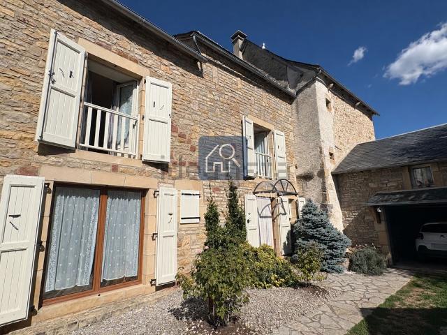 Maison vente à Combelongue, Saint-Saturnin-de-Lenne