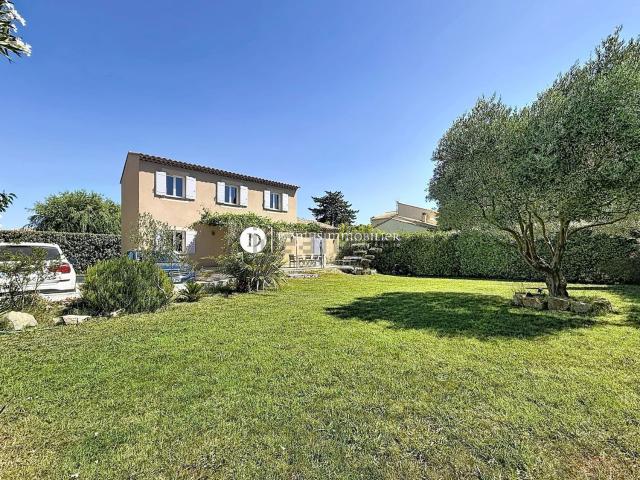 Maison vente à Saint-Saturnin-lès-Avignon, Vaucluse