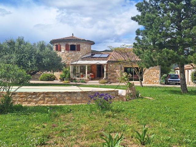 Maison vente à Saint-Sauveur-de-Cruzières, Ardèche